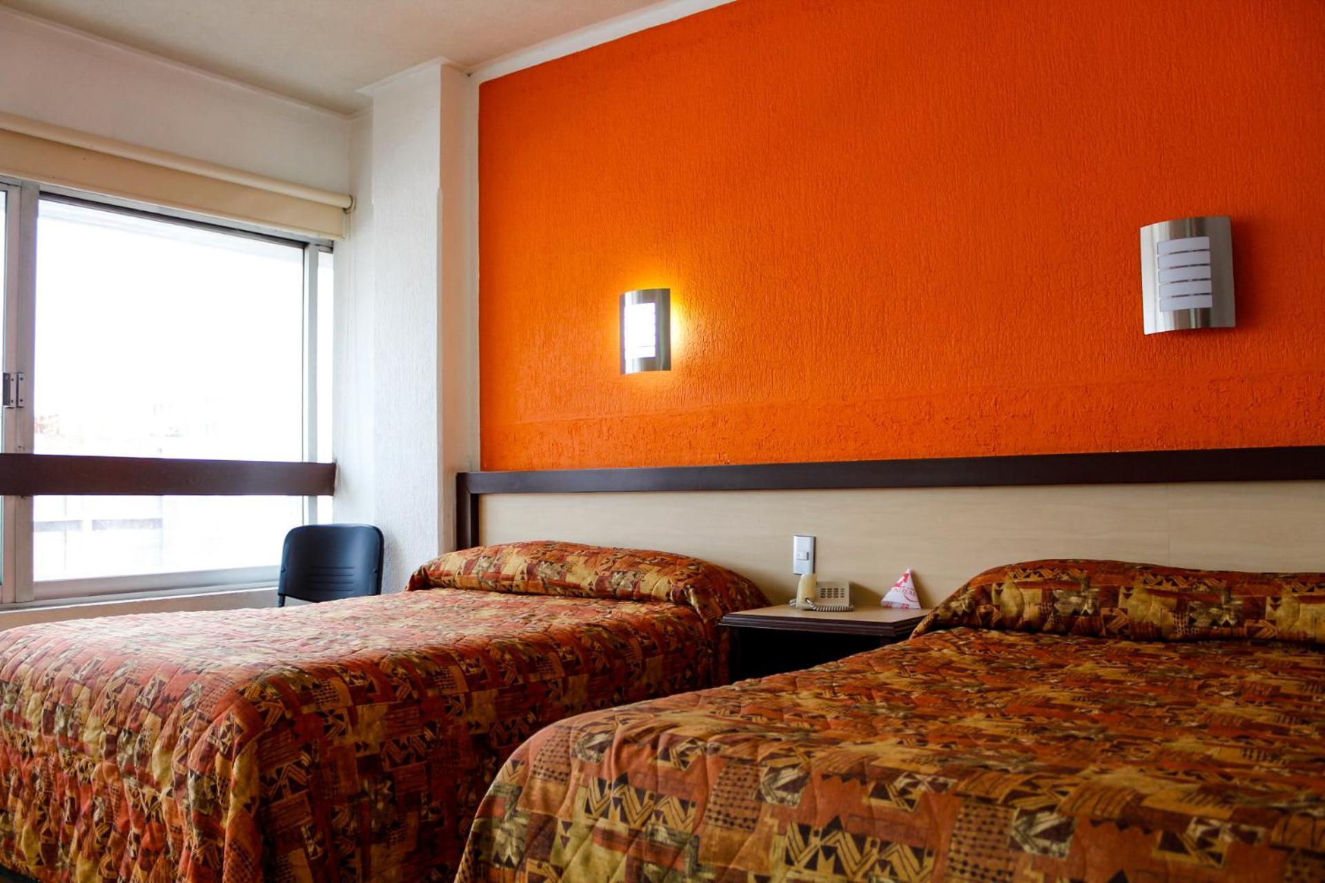 Hotel Montreal Леон Екстер'єр фото